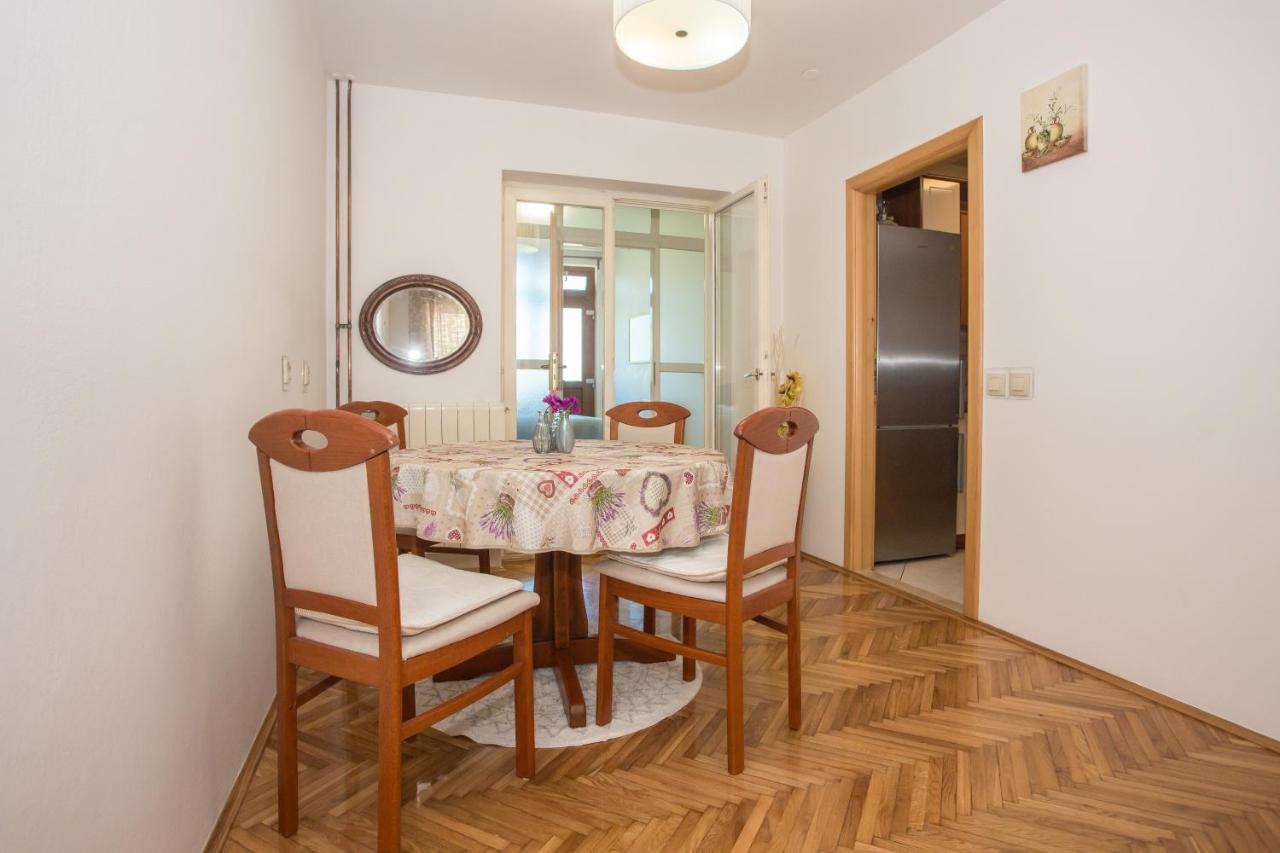 Apartment Rosse Porec Exterior photo
